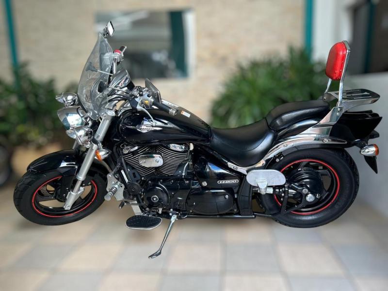 SUZUKI - BOULEVARD | Ano 2009